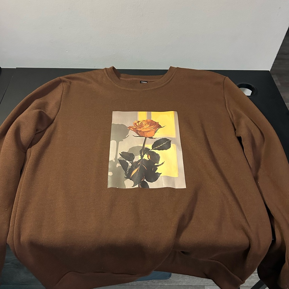 SHEIN Brown Rose Graphic Crewneck Sweater